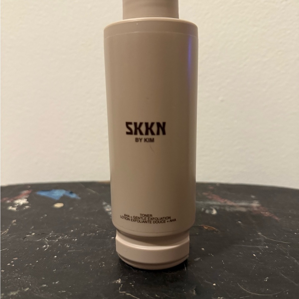 SKKN by Kim Toner MIB
